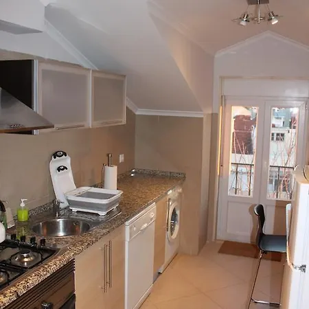 River View Apt. City Centre Apartment